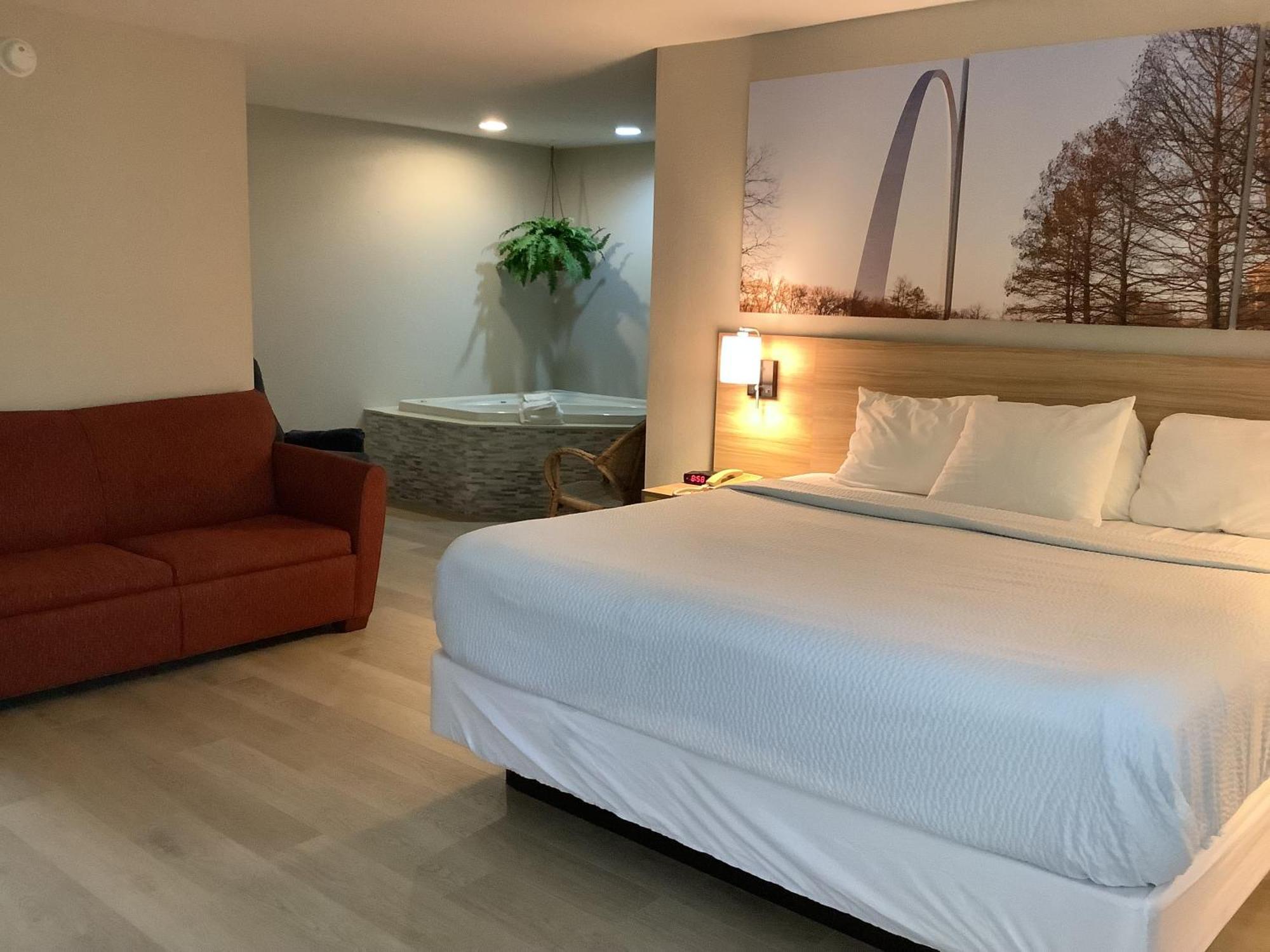 Days Inn By Wyndham Kingdom City Exteriér fotografie